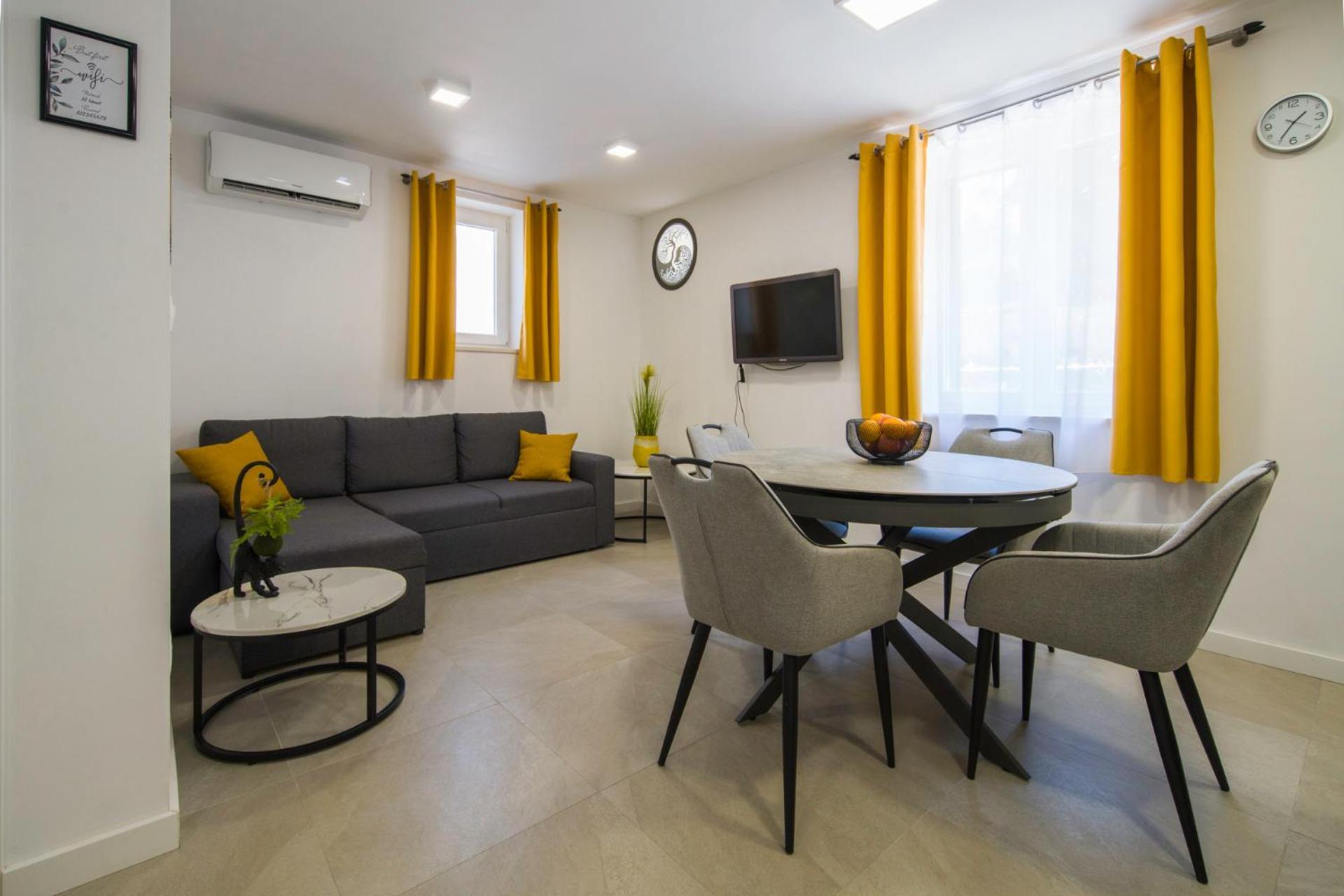 A-More Apartment Split Exterior foto